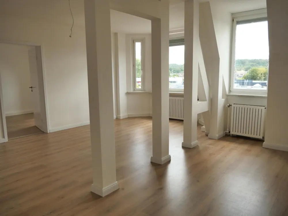 ERSTBEZUG Kernsanierte, charmante 2-Zimmer Wohnung in Mögeldorf