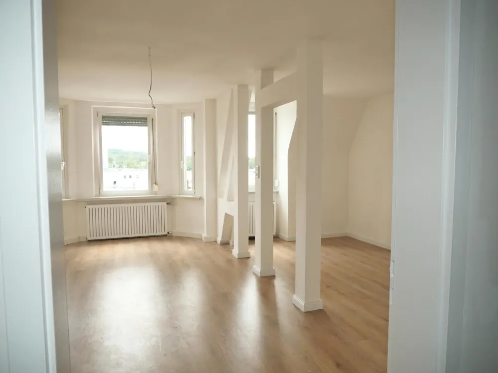 ERSTBEZUG Kernsanierte, charmante 2-Zimmer Wohnung in Mögeldorf