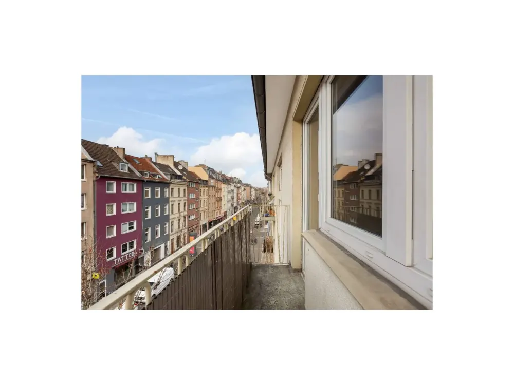 Moderne 2,5-Zimmer-Wohnung mit EBK und 2 BALKONEN in der Kölner Südstadt