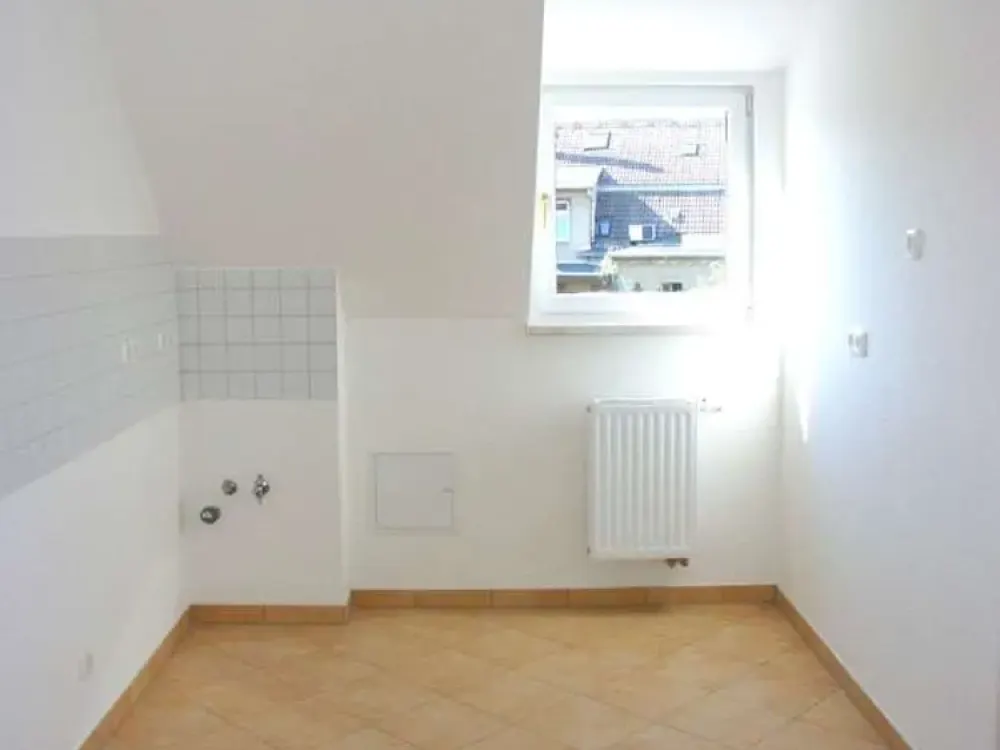 Helle Dachgeschosswohnung für Studenten im Leipziger Osten
