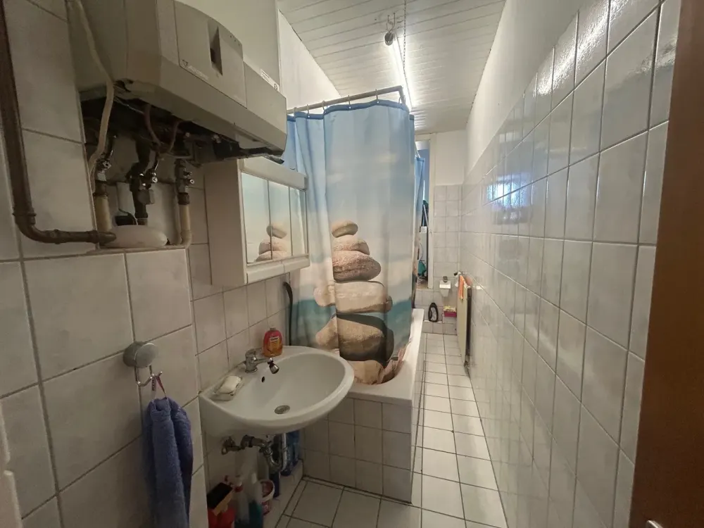 Schöne Wohnung im 2.OG