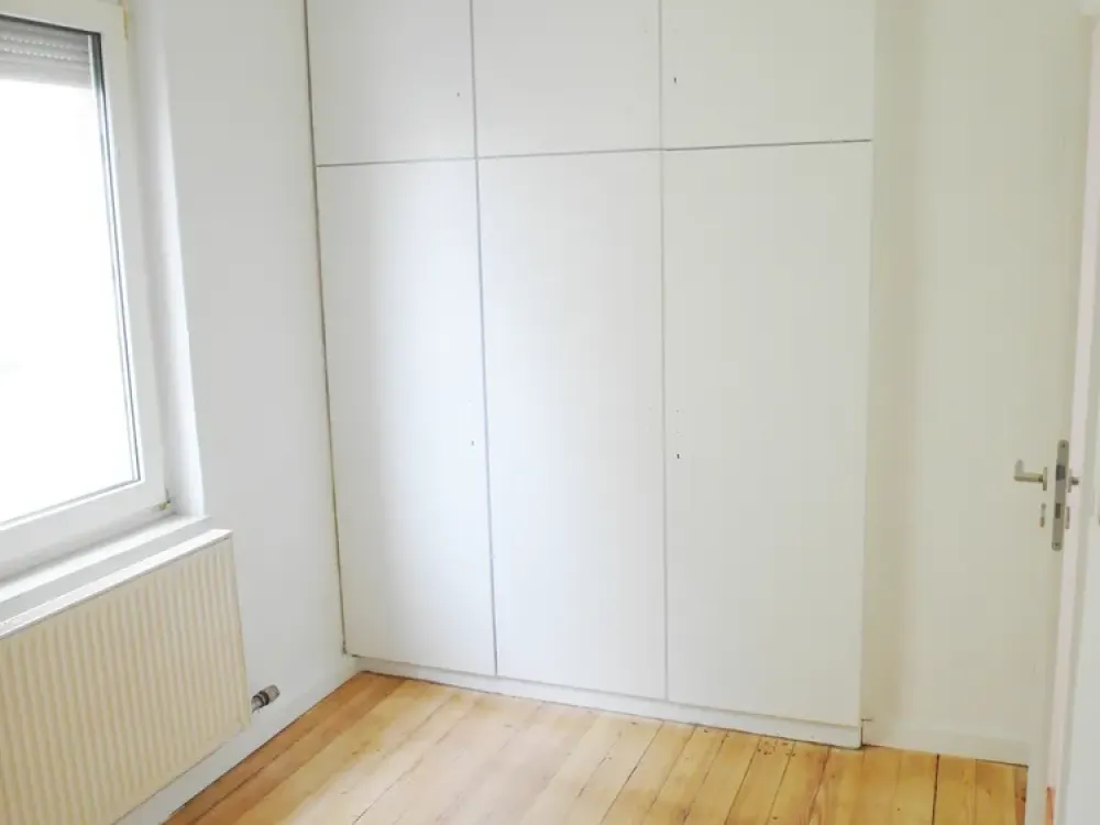High-quality modernized old town apartment in a central quiet location