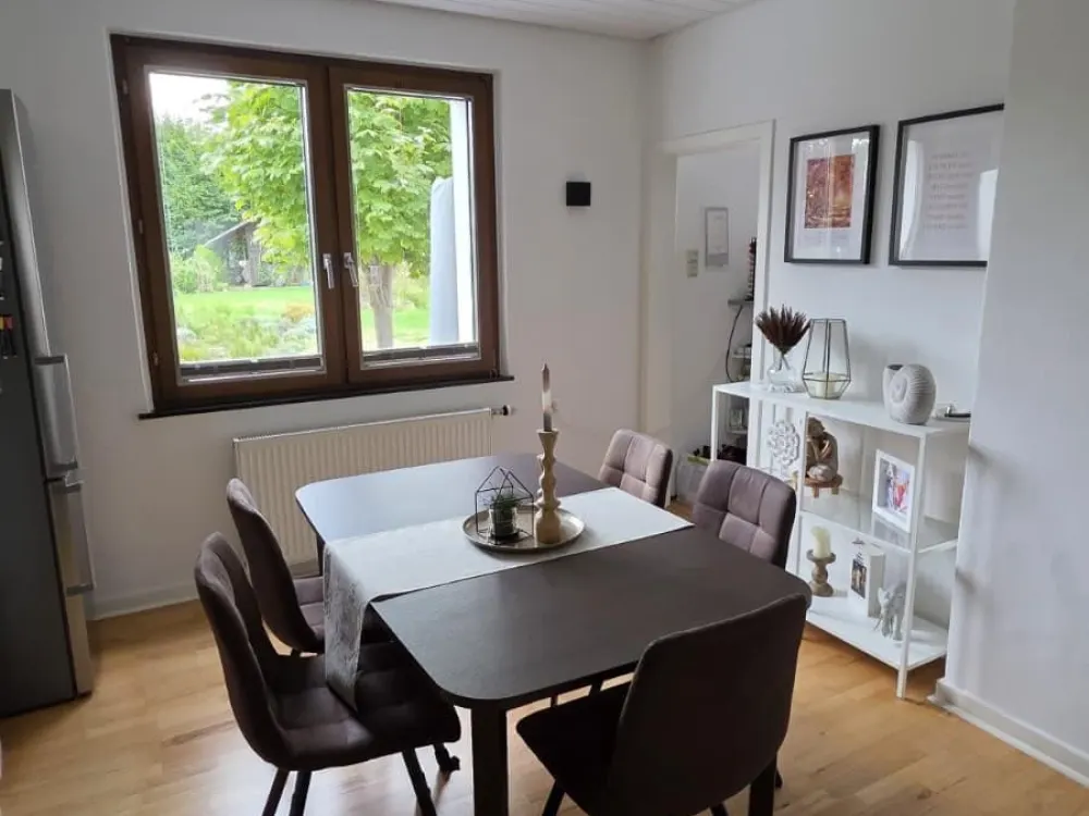 Schöne 2 Zimmerwohnung in Stadtrandlage Bergisch Gladbach