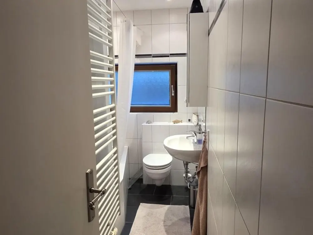 Schöne 2 Zimmerwohnung in Stadtrandlage Bergisch Gladbach