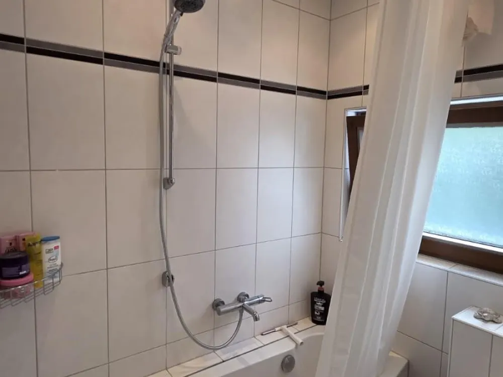 Schöne 2 Zimmerwohnung in Stadtrandlage Bergisch Gladbach