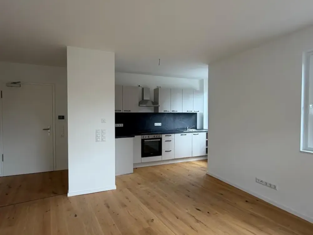 Erstbezug 3-Zi-Wohnung mit Küche und tollem Ausblick