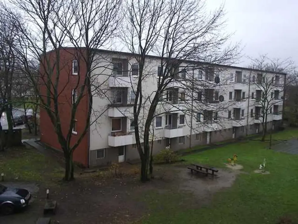 Stop! Günstig geschnittene 2,5-Zimmer-Wohnung