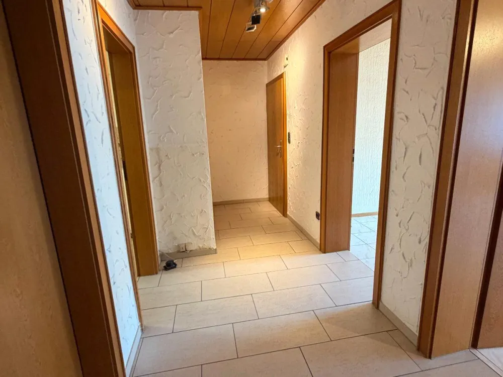 ⭐️HAFENVIERTEL- 3 Zimmerwohnung im gepflegten Haus mit Duschbad & Stellplatz⭐️
