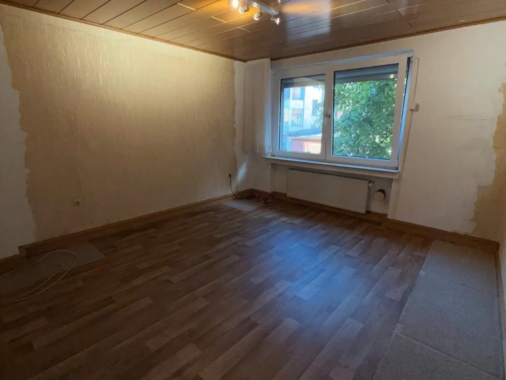 ⭐️HAFENVIERTEL- 3 Zimmerwohnung im gepflegten Haus mit Duschbad & Stellplatz⭐️
