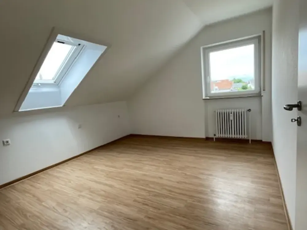 Gemütliche 2-Zimmer-Dachgeschosswohnung in Neuhausen auf den Fildern