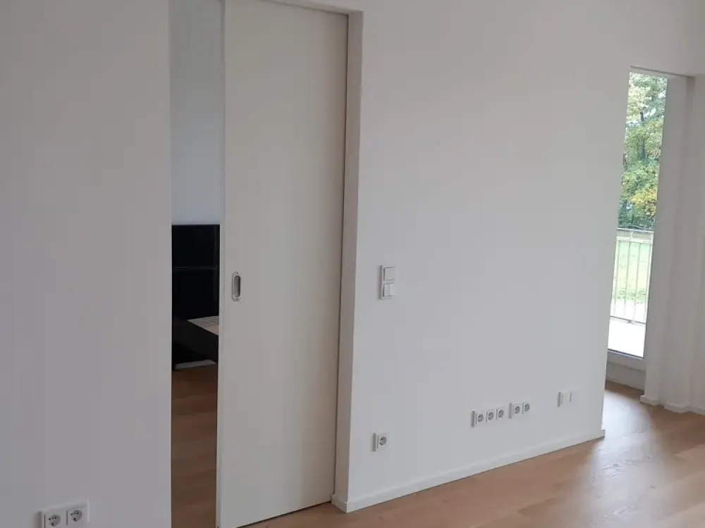 Living with Character: Modern 2-Room Apartment in Feldmoching