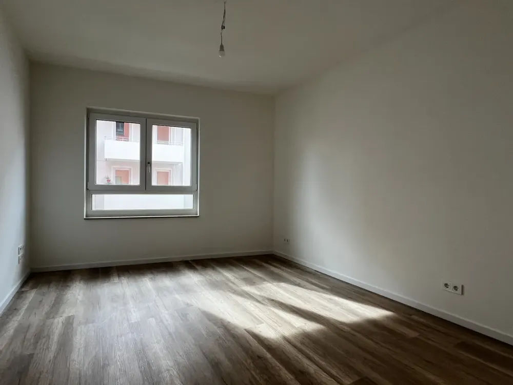 3-Zimmer-Wohnung mit Westbalkon und Einbauküche - mehrere Erstbezüge!