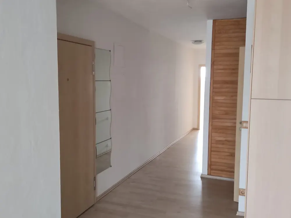 Wohnen mit Charakter: 3-Zimmer-Wohnung in der Oststadt