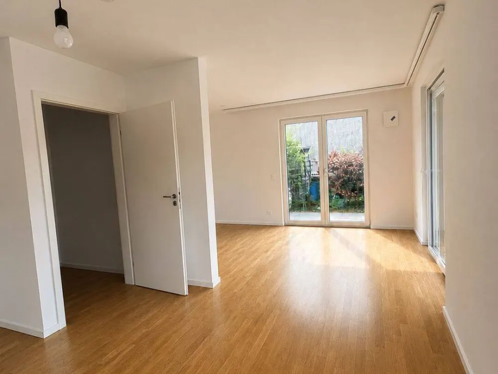 Exklusive Maisonette-Neubauwohnung mit privatem Garten und Terrasse