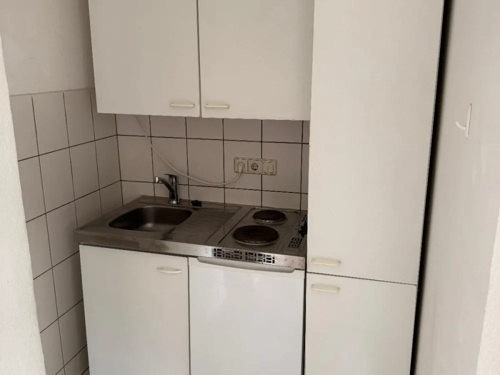 Teilmöblierte 1. Zimmerwohnung in Hannover Stöcken