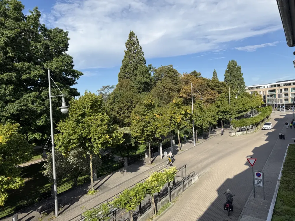 Modern, 3,5 Zimmer, Innenstadtlage - verkehrberuhigt, 100 m zur SEE-Promenade, Aufzug, TG