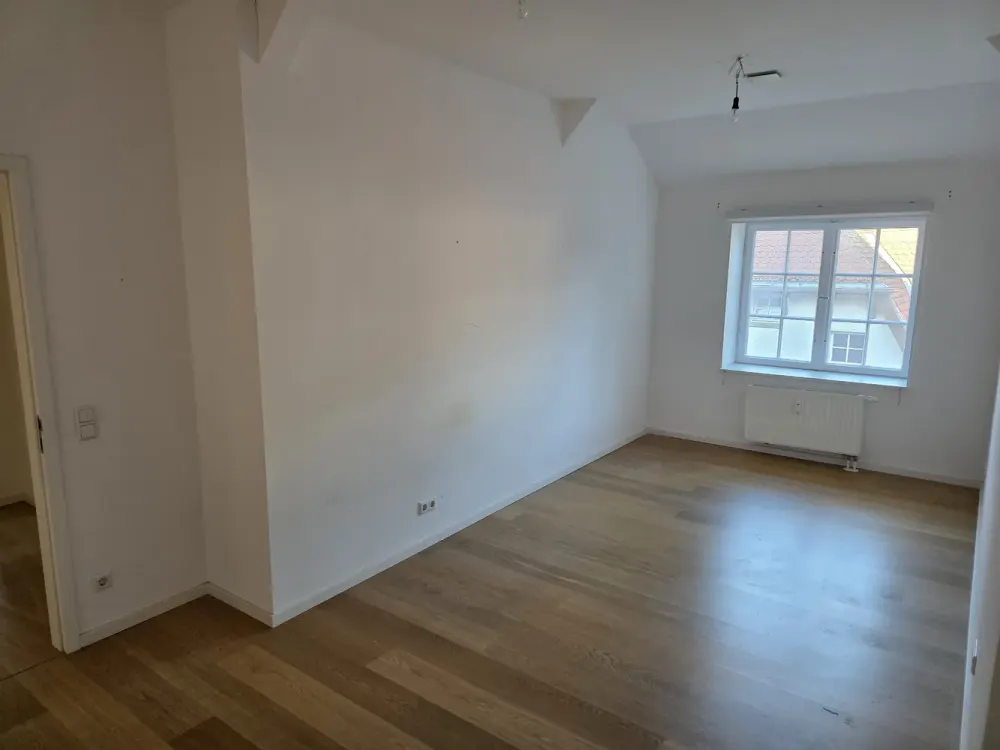 Wunderschöne 3-Zimmer Dachgeschosswohnung nahe Theodor-Heuss-Platz, 135 m², mit Einbauküche