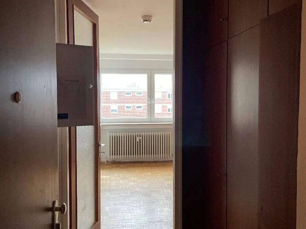 1-Zimmer-Appartement mit Loggia!