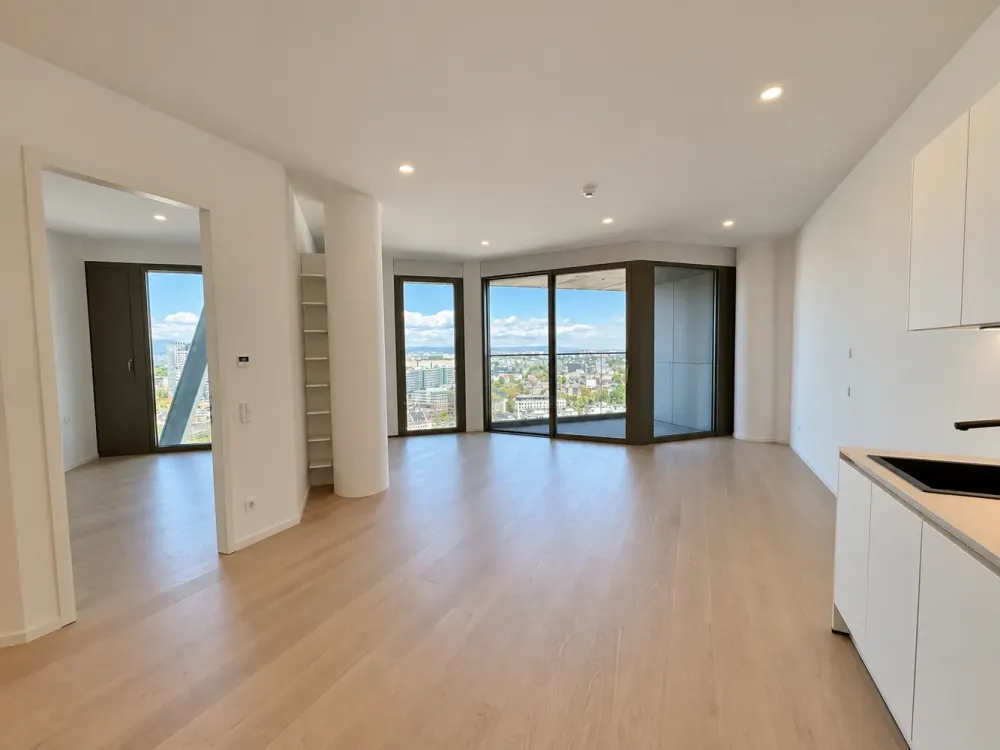 FOUR: Stilvolles Apartment mit Taunusblick