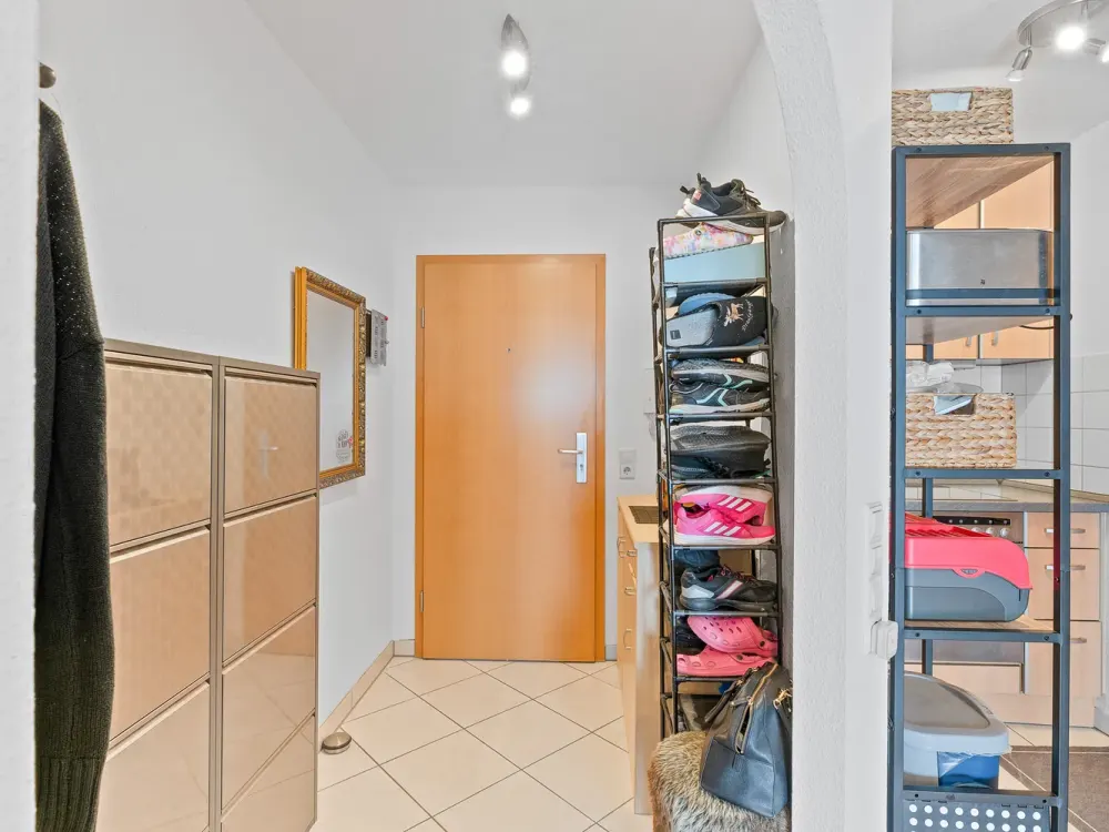 Moderne 2,5-Zimmer-Wohnung in gepflegtem Mehrfamilienhaus