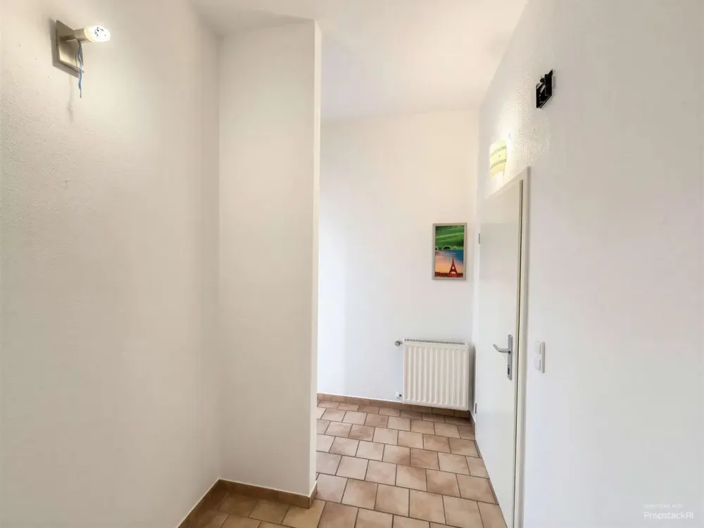 Kleine Wohlfühlwohnung mit Terrasse, sofort verfügbar
