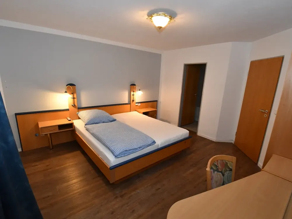 KLEINAPARTMENT / WG-Zimmer OTTOBRUNN (möbliert) SEPT/OKT - 2026