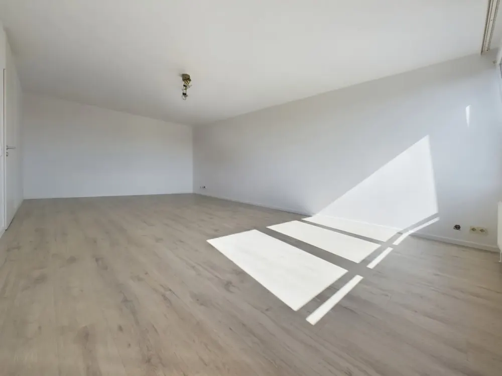 2-Room Apartment in Hannover-Linden-Mitte for Rent from 01.09.2026