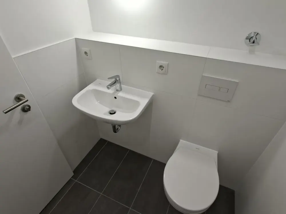1 Zimmer Mietwohnung I Einbauküche I 4. Etage ohne Lift
