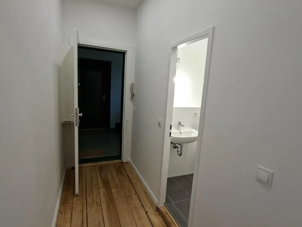 1 Zimmer Mietwohnung I Einbauküche I 4. Etage ohne Lift