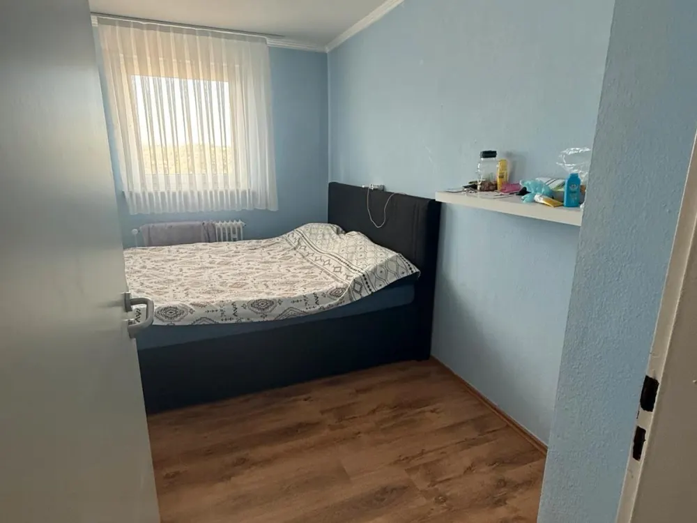 3 Zimmer Wohnung 80QM TOP ZUSTAND