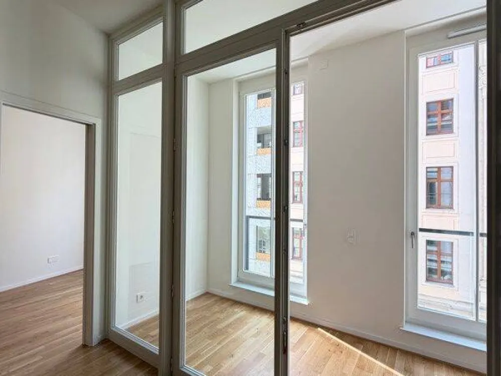 Moderne 2-Raum-Wohnung mit Einbauküche an der Frauenkirche