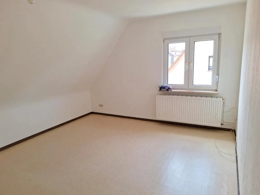 57 m², DG Mietwg. in 66583 Spiesen-Elversberg ab 01.12.2026