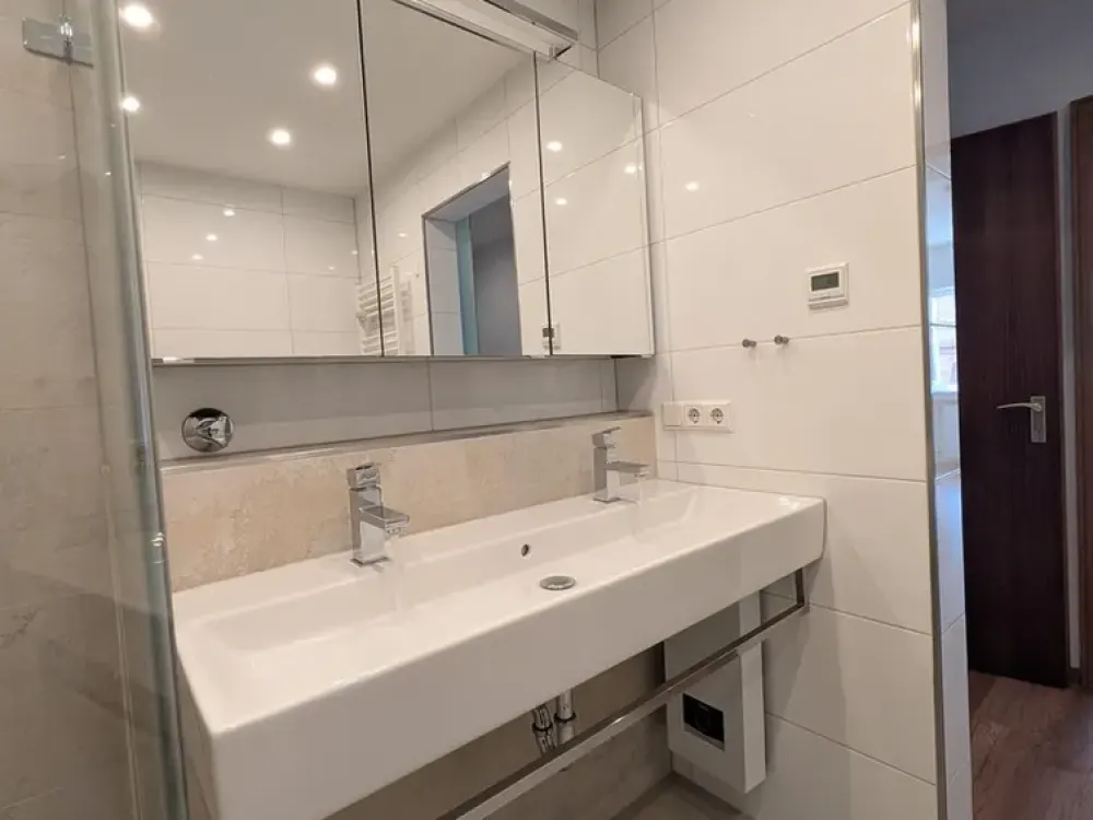 Familien- und Tierfreundliche Stadtwohnung 4 Zimmer Wohnung