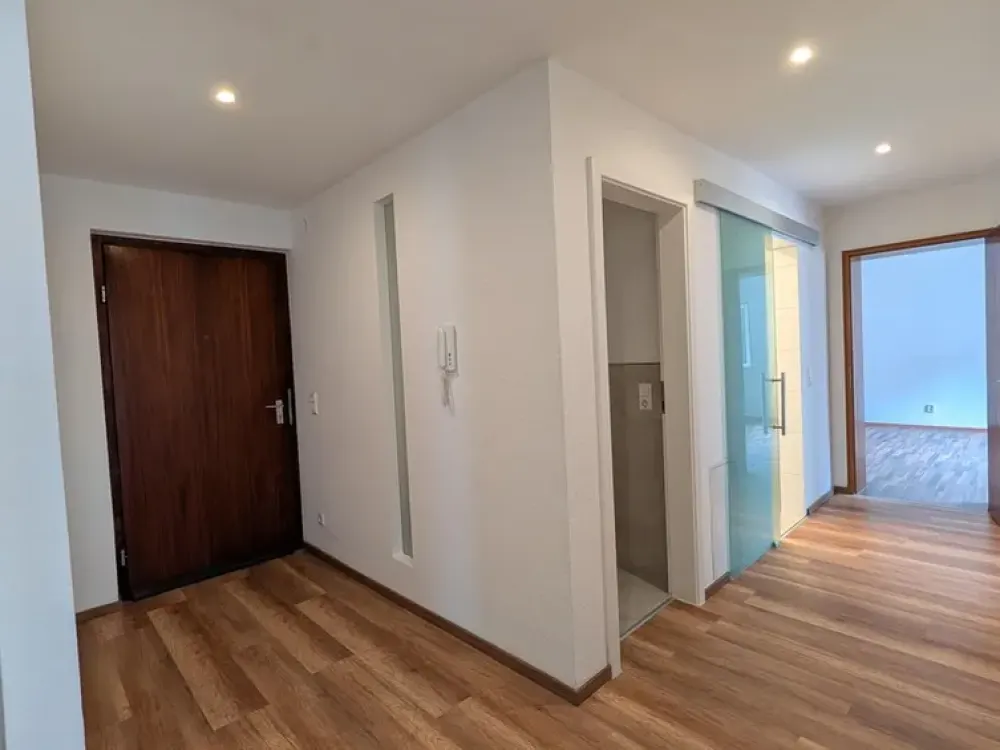 Familien- und Tierfreundliche Stadtwohnung 4 Zimmer Wohnung