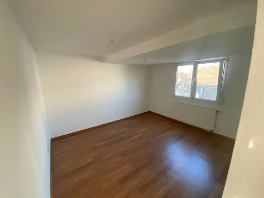 Helle, moderne 3-Zimmer-Dachgeschosswohnung (75 m²) mit Westterrasse