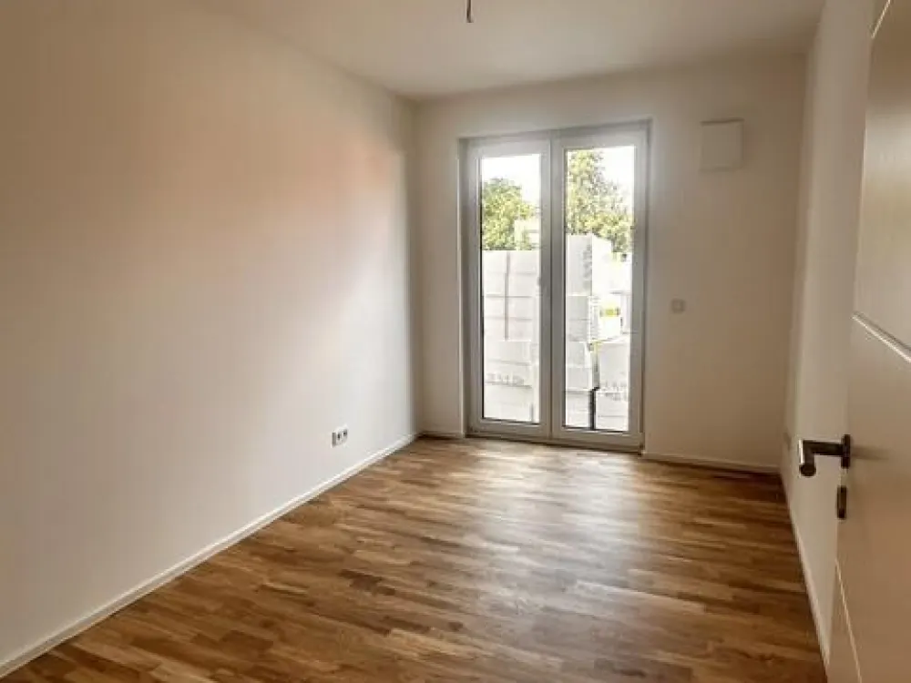 Ihre neue Familienwohnung im Erstbezug mit Terrasse.