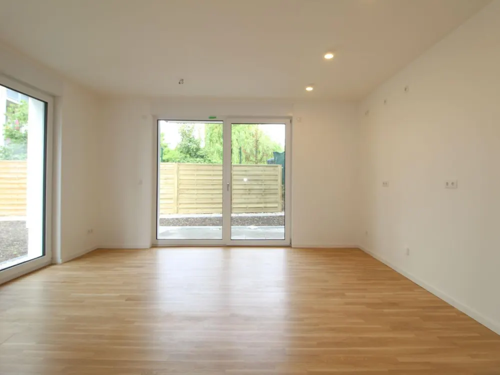 Einzugsbonus: Erste Kaltmiete frei! Helle 2-Zimmerwohnung mit Terrasse in Lindenau!