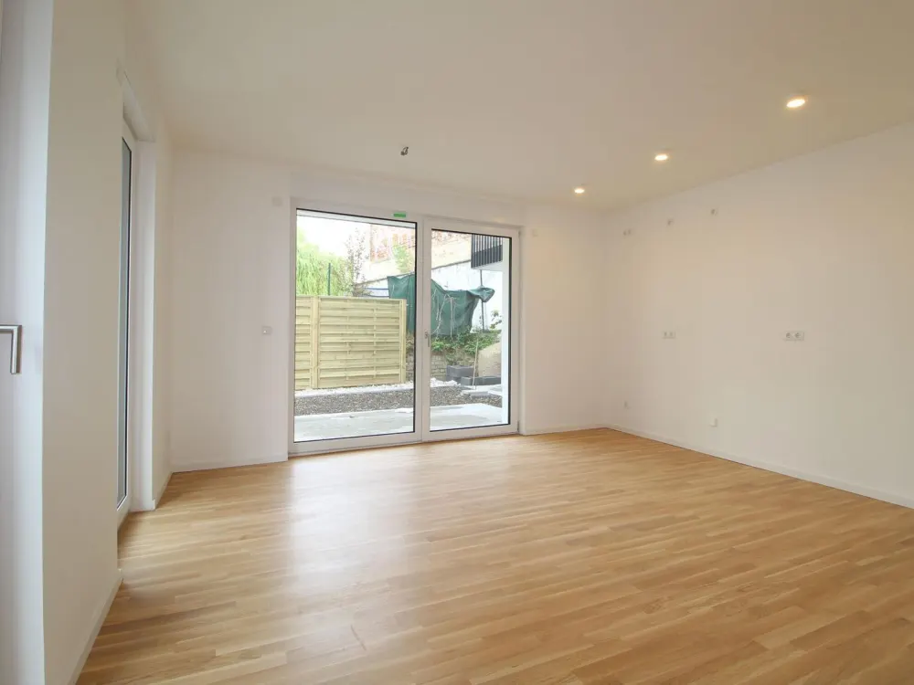 Einzugsbonus: Erste Kaltmiete frei! Helle 2-Zimmerwohnung mit Terrasse in Lindenau!