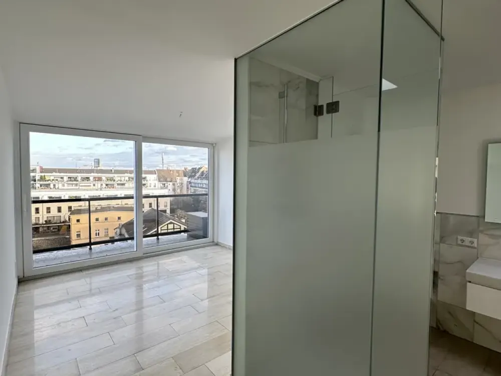 Penthousewohnung mit Dachterrasse und Blick über Düsseldorf