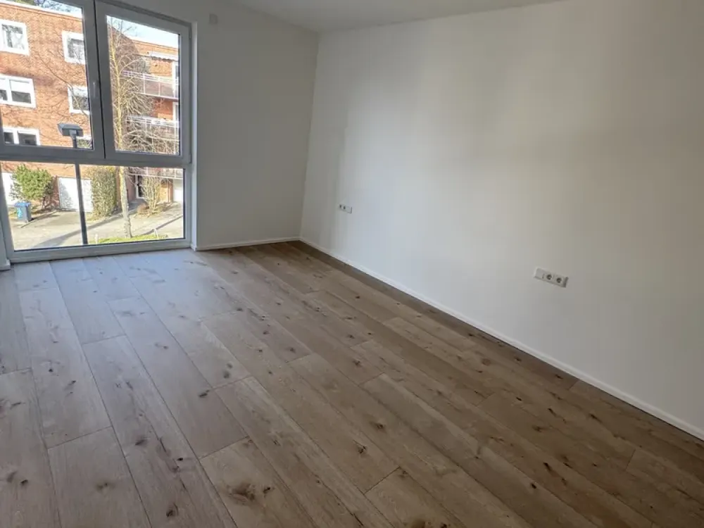 Topmoderne, barrierefreie 3 Zimmer mit Charme in Düsseldorf-Unterbach