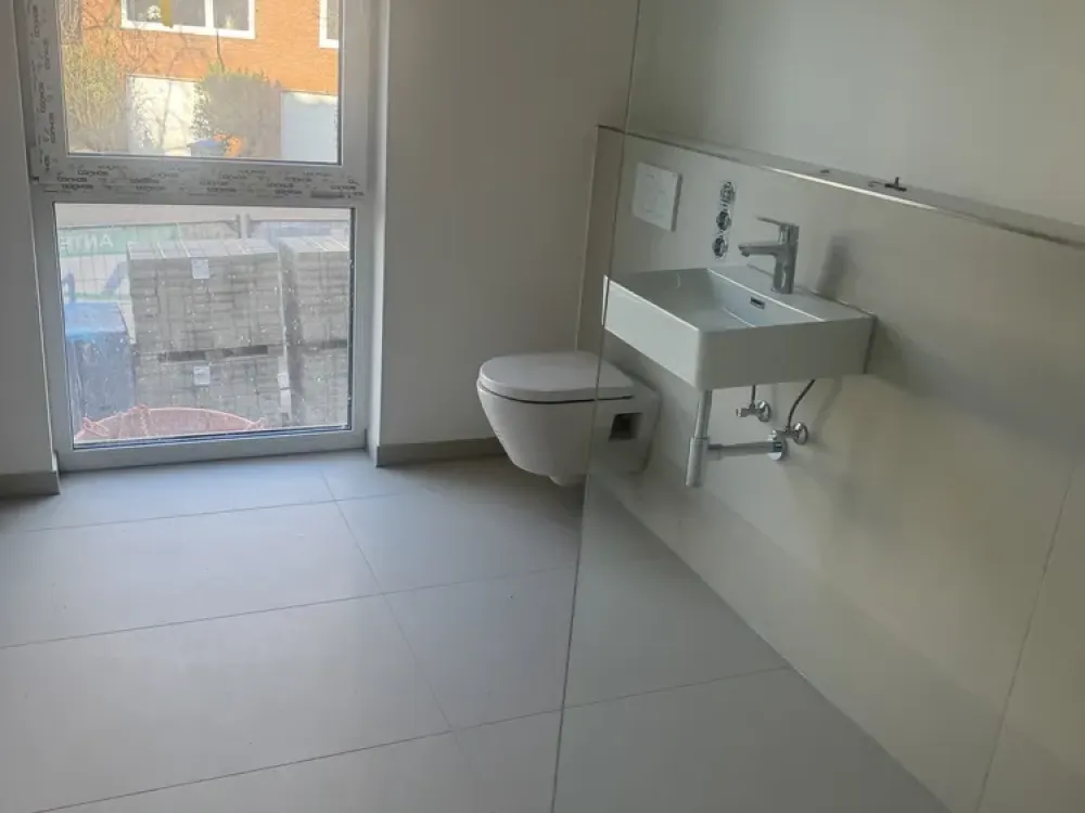 Topmoderne, barrierefreie 3 Zimmer mit Charme in Düsseldorf-Unterbach