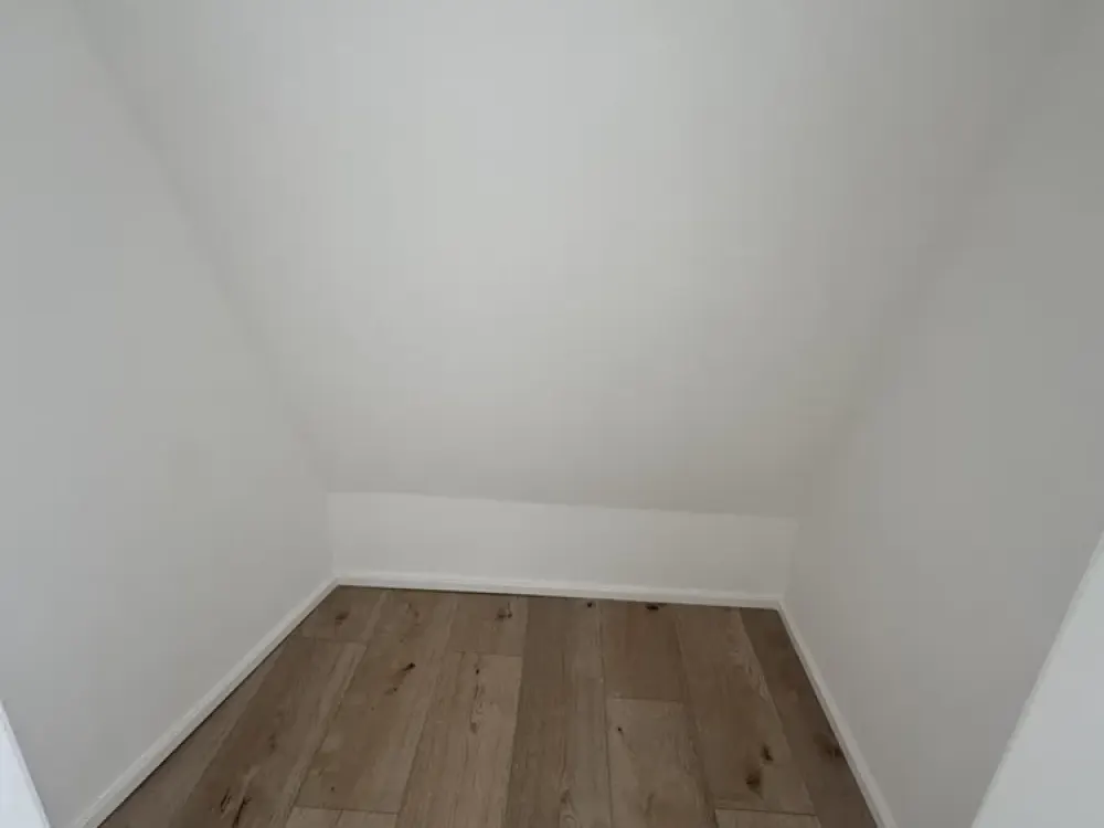 Topmoderne, barrierefreie 3 Zimmer mit Charme in Düsseldorf-Unterbach