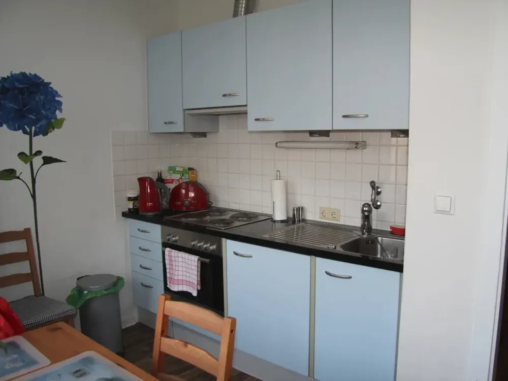 Rotherbaum: 1-Zi-Altbau in Uninähe: Wohnbüro, Praxis, Atelier