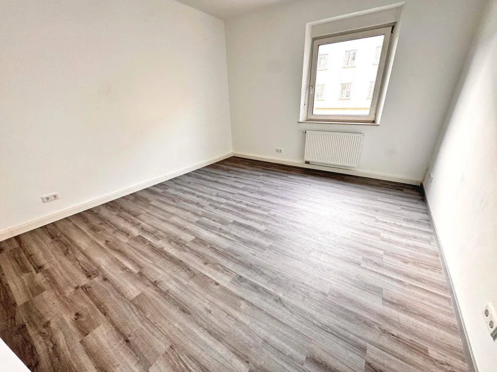 Frisch renovierte 2Zi-Whg. mit neuer Küche