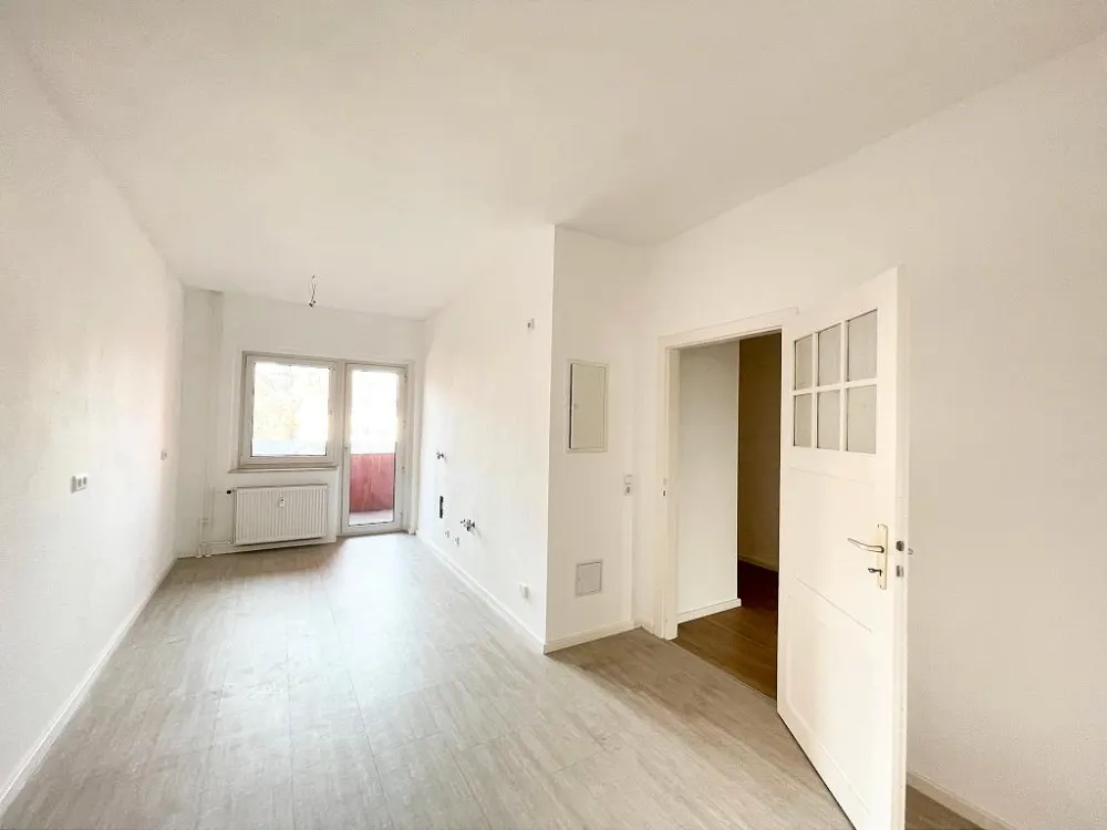 Schöne 2 Raum Wohnung mit Balkon in Dresden Löbtau mieten!