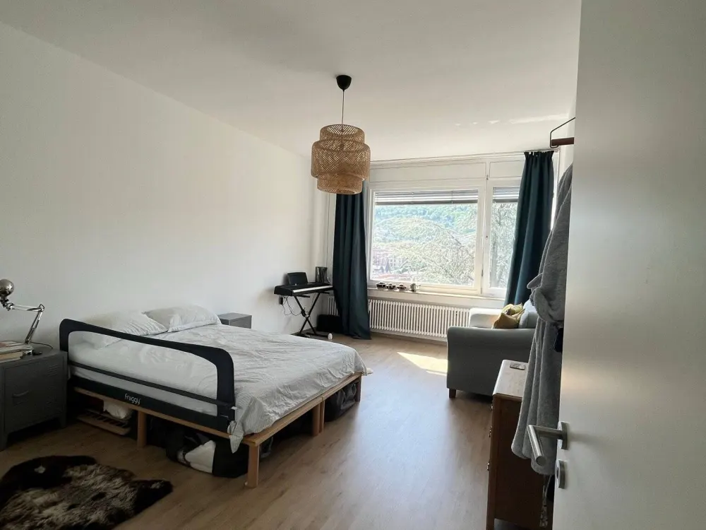 Freundliche Drei- Zimmer Wohnung in Stuttgart