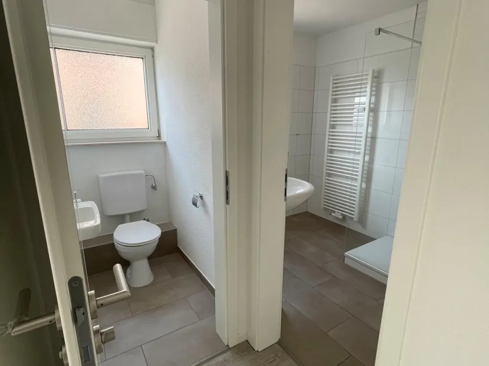 3-Zimmer-Wohnung in ruhigem Dreifamilienhaus in Troisdorf-Oberlar