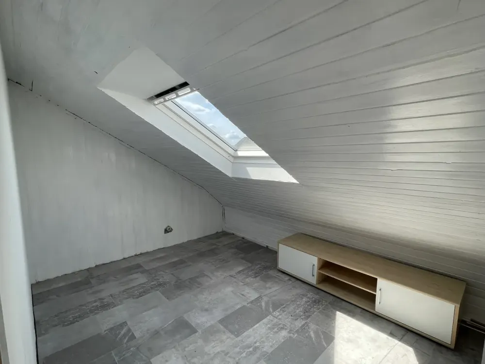 Practical 2.5 Attic Apartment in Münster