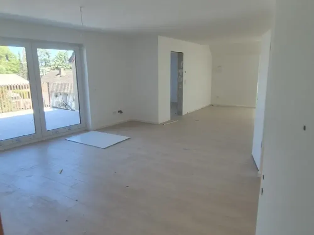 ATTENTION!!! Exklusive Maisonette 5-Zimmer Wohnung mit Balkon und EBK in Neuberg #13