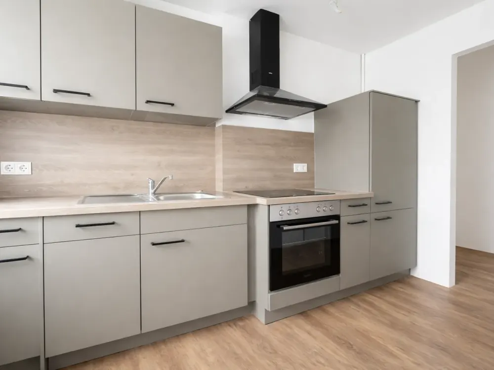 Modern 2-Room Apartments with Balcony and Fitted Kitchen in Hannover City